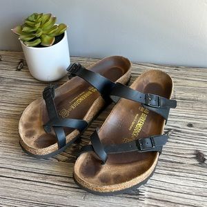 Birkenstock black sandals size 40 great condition